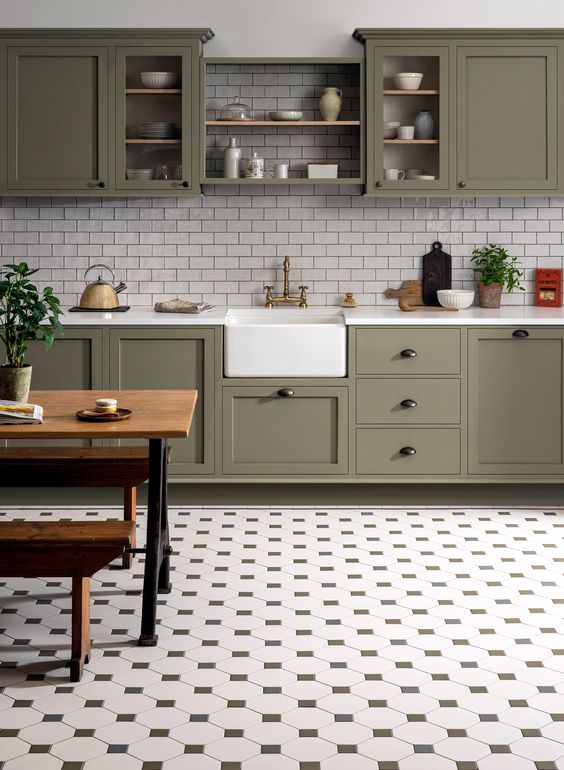 Beautiful kitchen floor tiles.